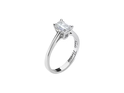 ΔΑΧΤΥΛΙΔΙ ΜΟΝΟΠΕΤΡΟ ΜΕ ΔΙΑΜΑΝΤΙ ΚΟΠΗΣ EMERALD CUT